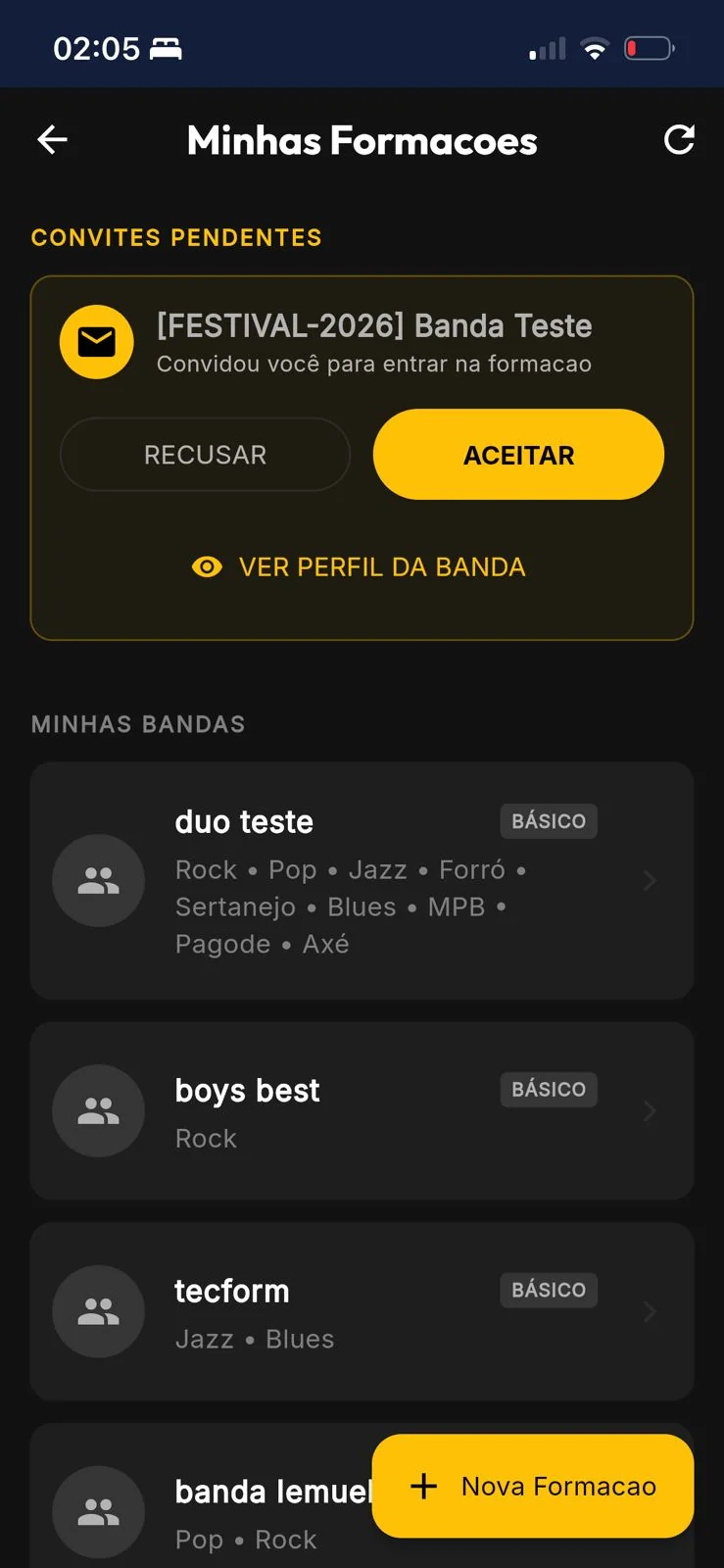 Minhas Formações — Gestão de bandas, convites pendentes, planos por formação.